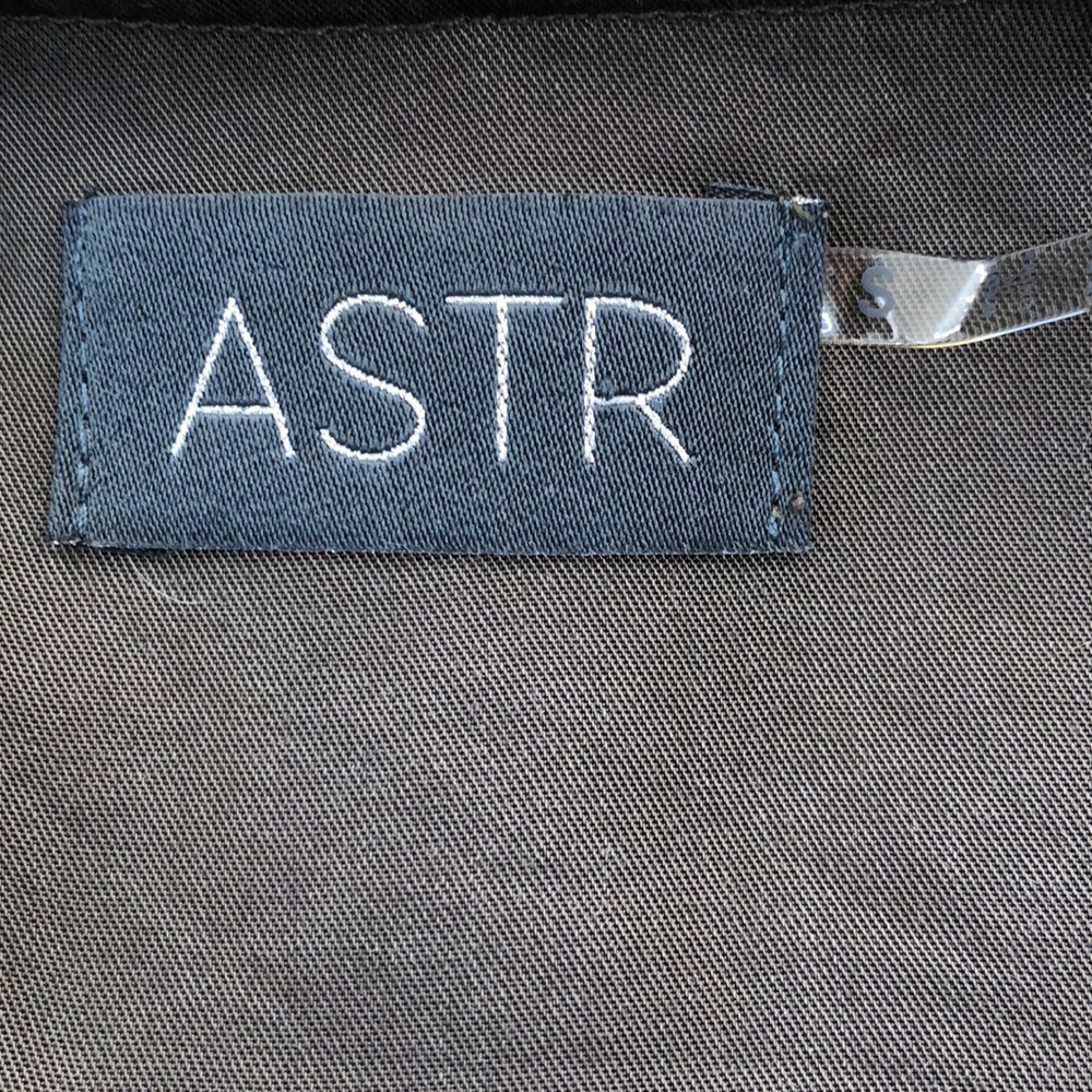 Astr Olive Size Zip Ruffle Shoulder Bomber Jacket - Picture 7 of 9